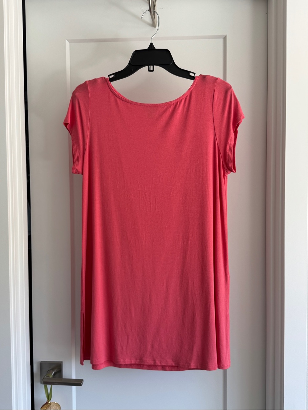 Eileen Fisher Coral Pink Scoop Neck Top